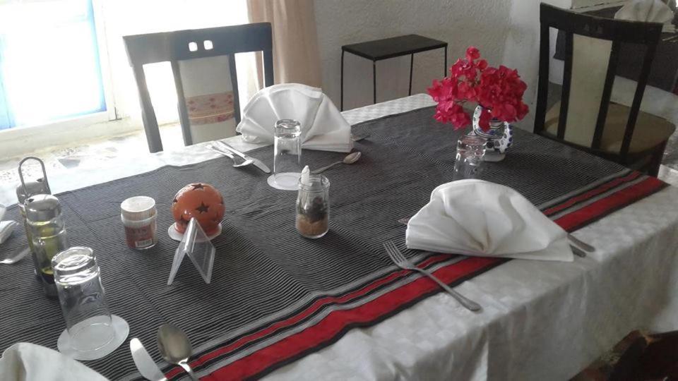 Hotel Dar Faiza Houmt Souk  Bagian luar foto