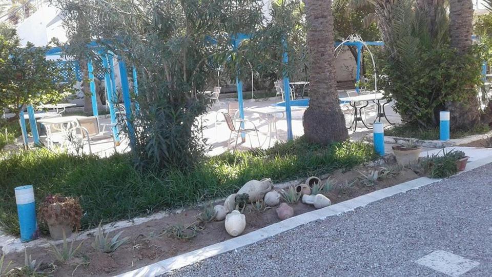 Hotel Dar Faiza Houmt Souk  Bagian luar foto